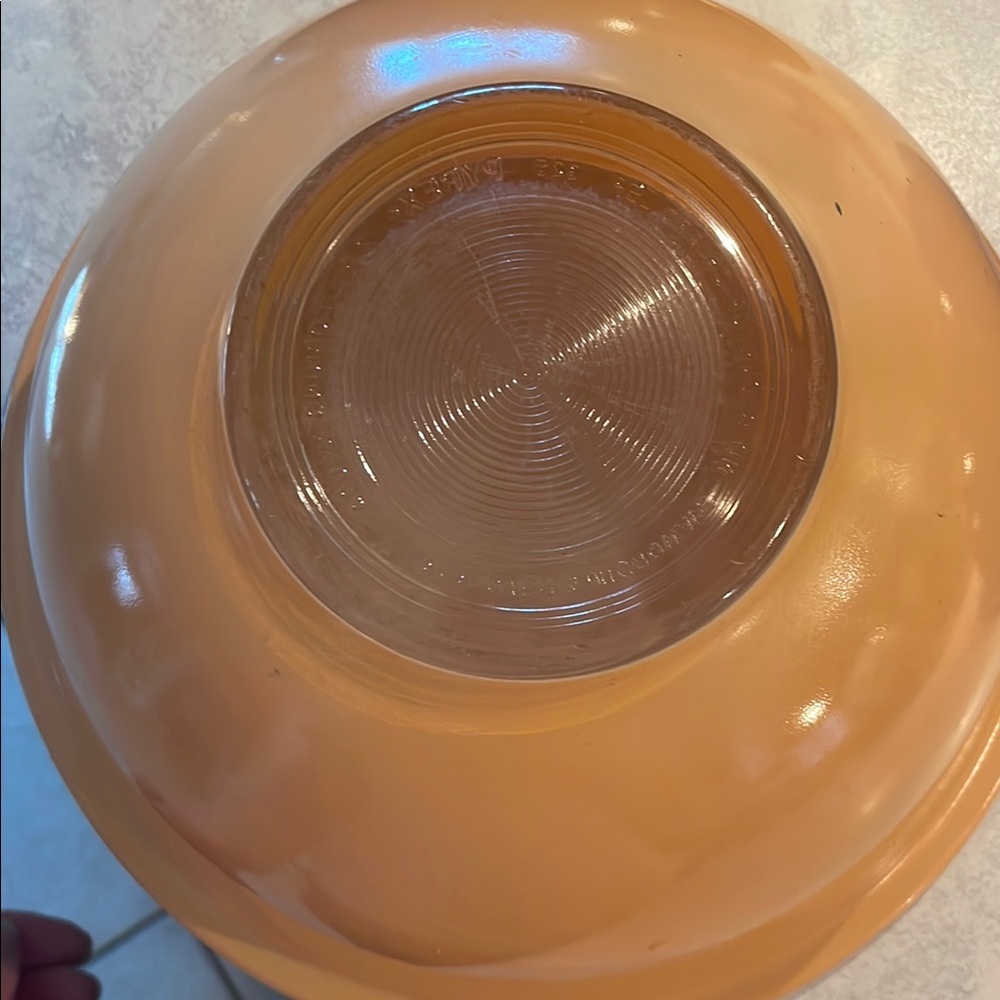 Vintage Pyrex Bowls - Picture 4 of 9